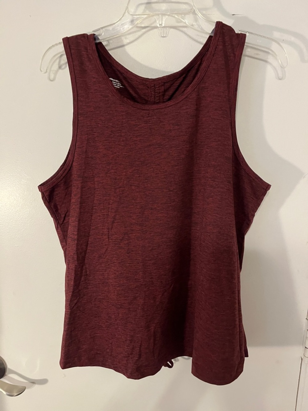 Activ8  women’s performance scrunch, tank top maroon large,